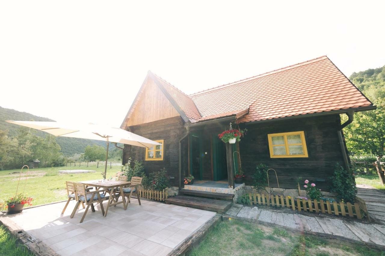 Plitvice Chalet Villa Korana Exteriör bild